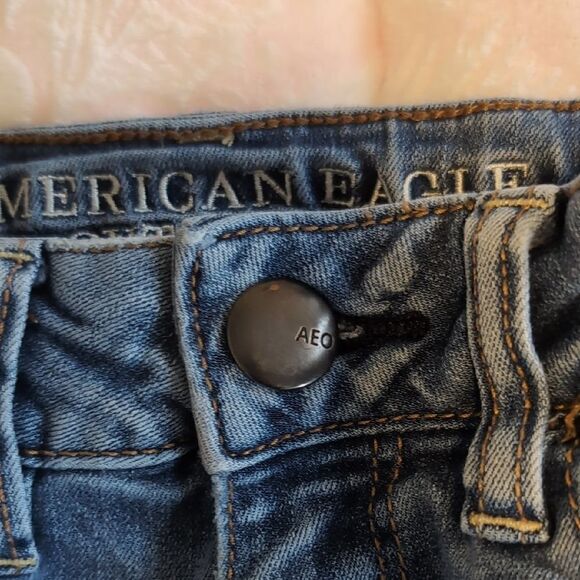 American Eagle Outfitters Distressed Blue Jean Shorts - Hi-Rise Shortie Size 00 - Picture 2 of 7